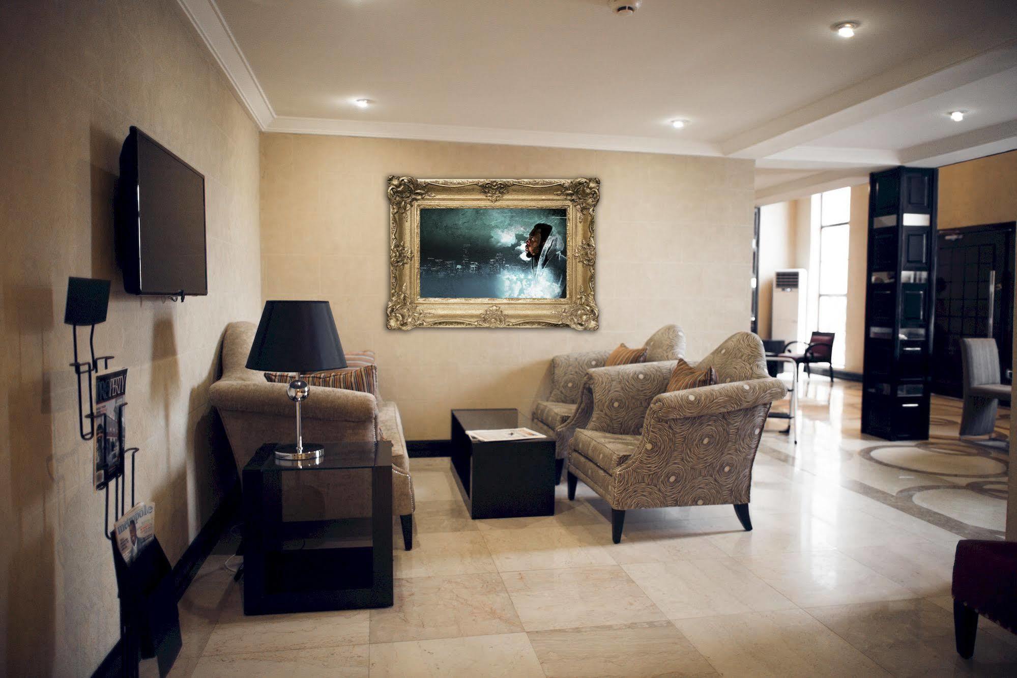 Quo Vadis Hotel Abuja Esterno foto